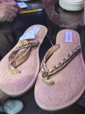 Yellow Box Pink Floral-Textured Women's Sandals